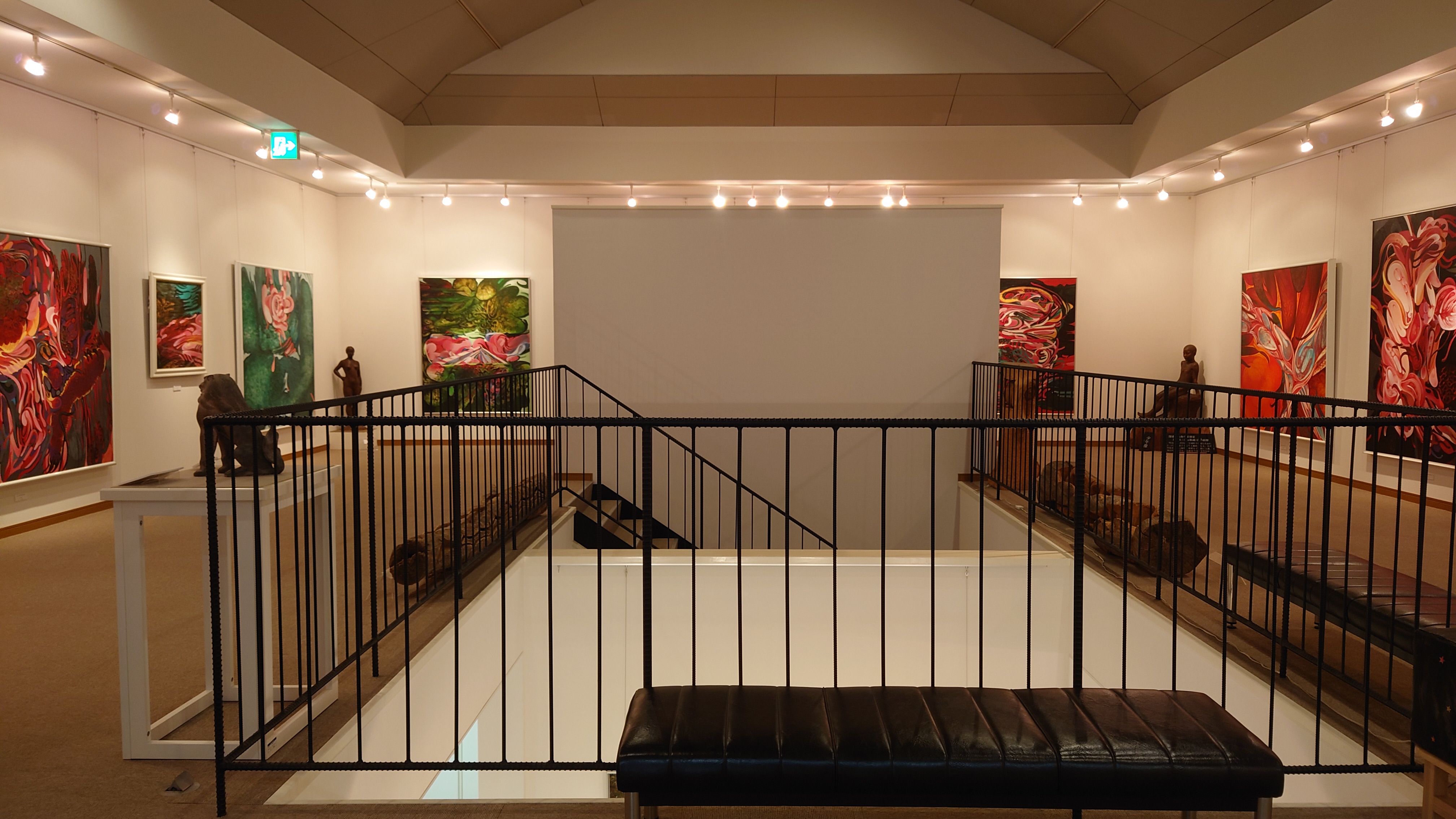 大櫻庭利弘展_美術館2F 美術館2階部分