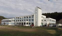 深浦小学校